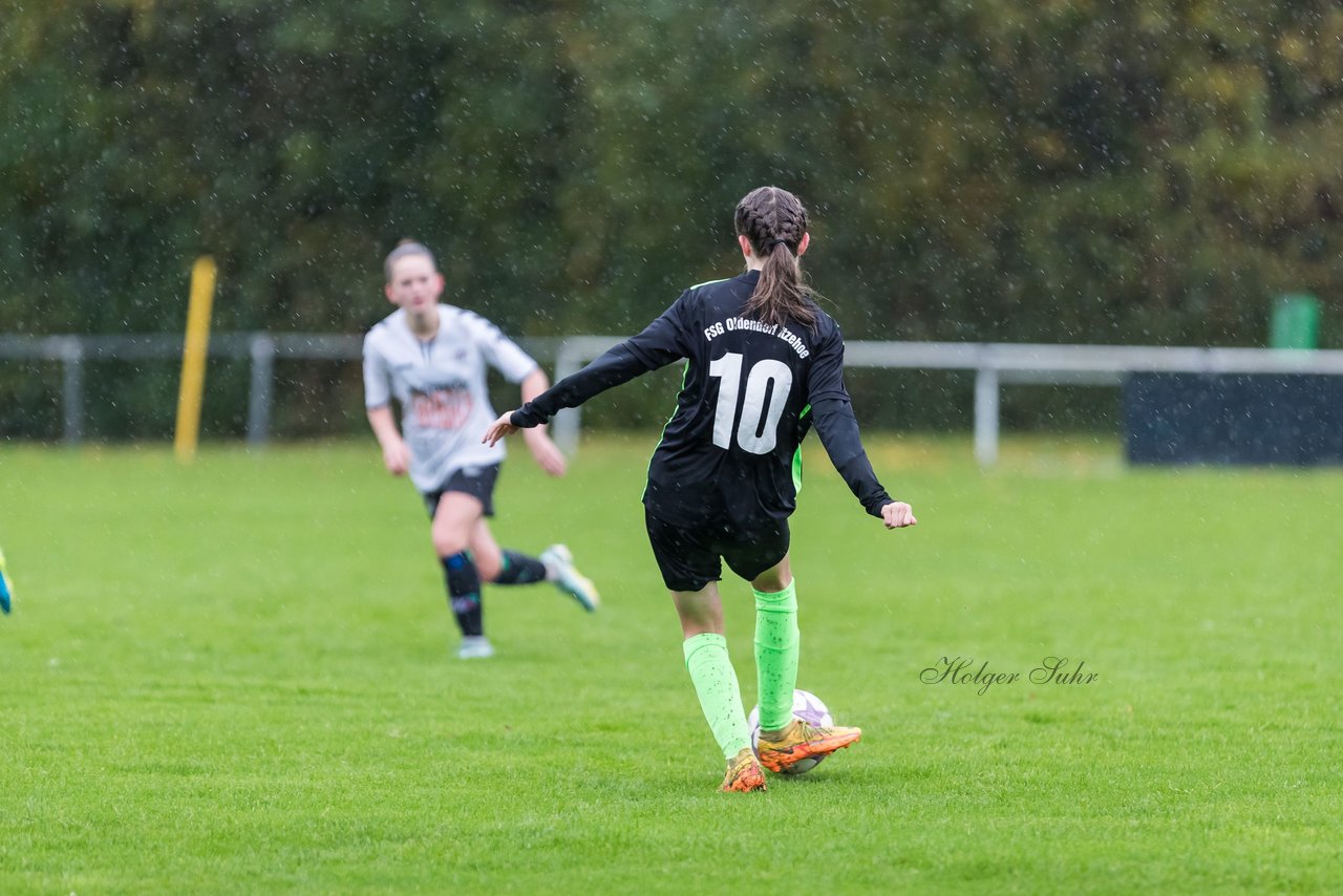 Bild 77 - wBJ SV Henstedt Ulzburg - FSG Oldendorf Itzehoe : Ergebnis: 1:5